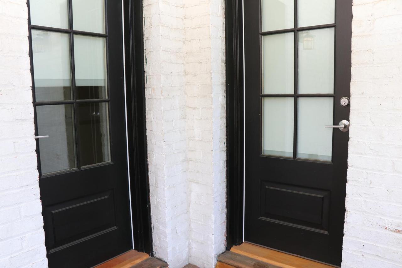 A Stylish Stay W/ A Queen Bed, Heated Floors.. #14 Brookline Zewnętrze zdjęcie