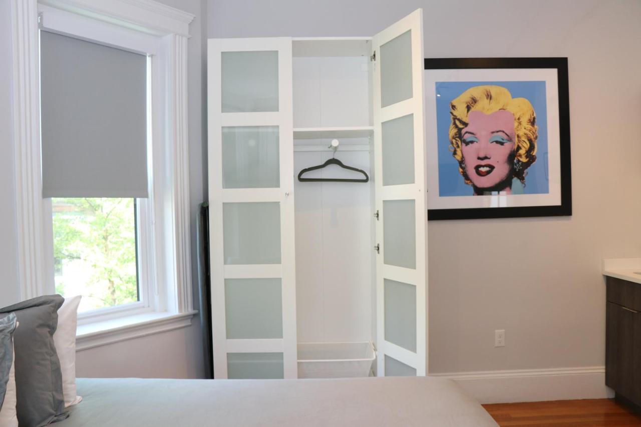 A Stylish Stay W/ A Queen Bed, Heated Floors.. #14 Brookline Zewnętrze zdjęcie