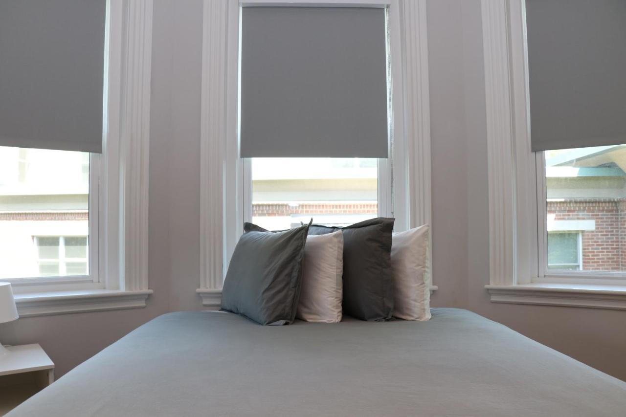 A Stylish Stay W/ A Queen Bed, Heated Floors.. #14 Brookline Zewnętrze zdjęcie